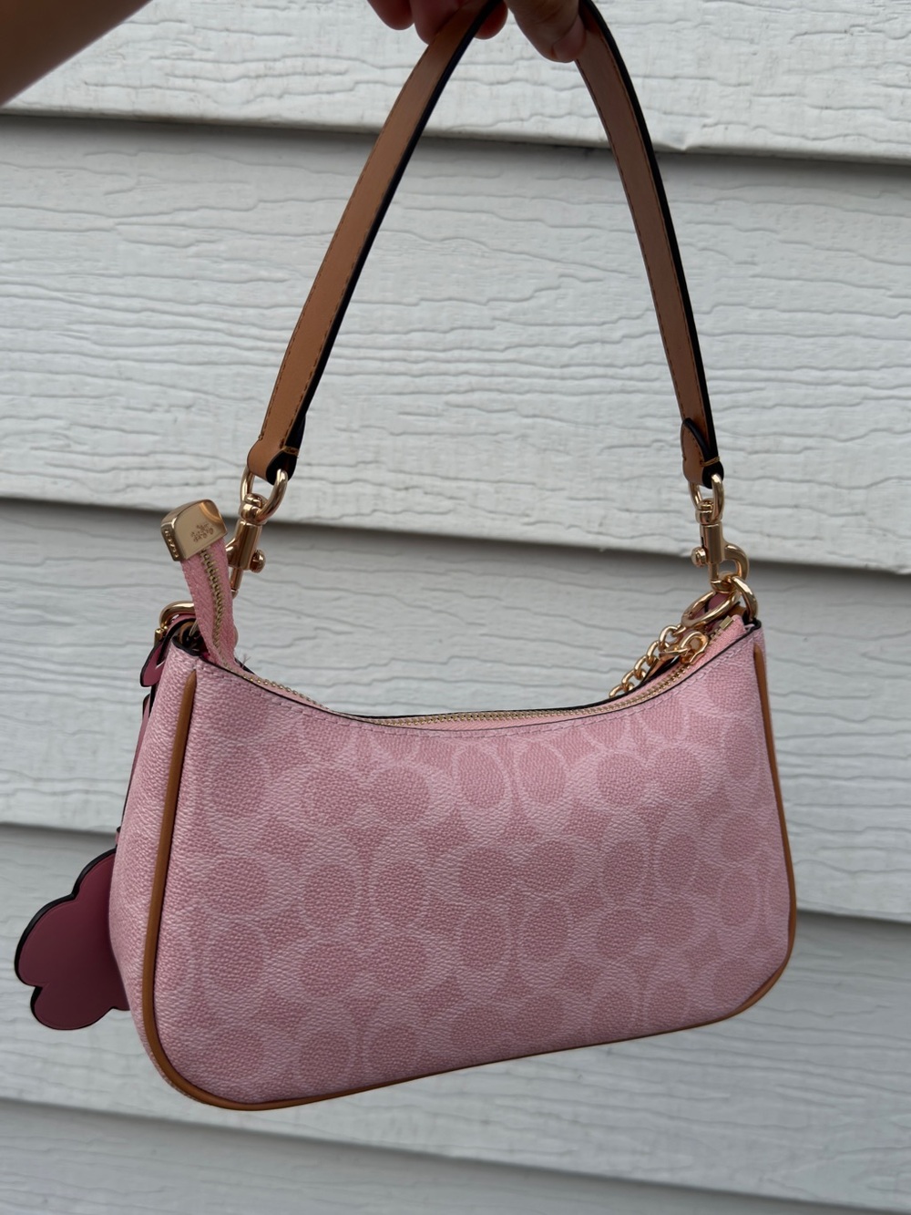 COACH Pink Teri Charm Signature Chain Shoulder Bag with Floral Charm - Picture 4 of 9